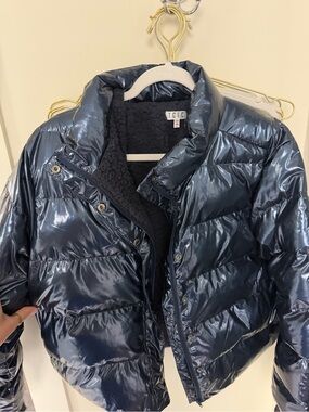 TCEC Women's Shiny Navy Blue Puffer Jacket with Sherpa Lining